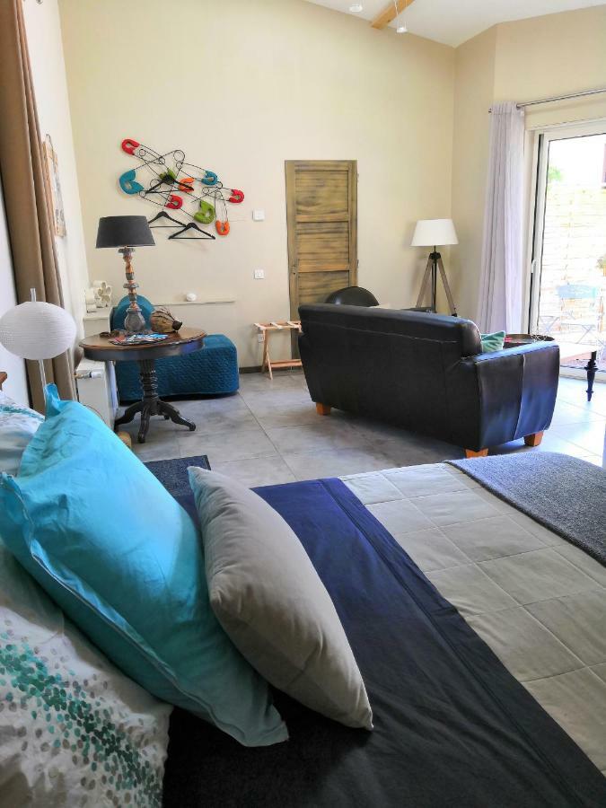 Ouches Domaine D'Aromm - Chambres D'Hotes & Gites - Piscine, Etangs & Animaux - Au Calme מראה חיצוני תמונה